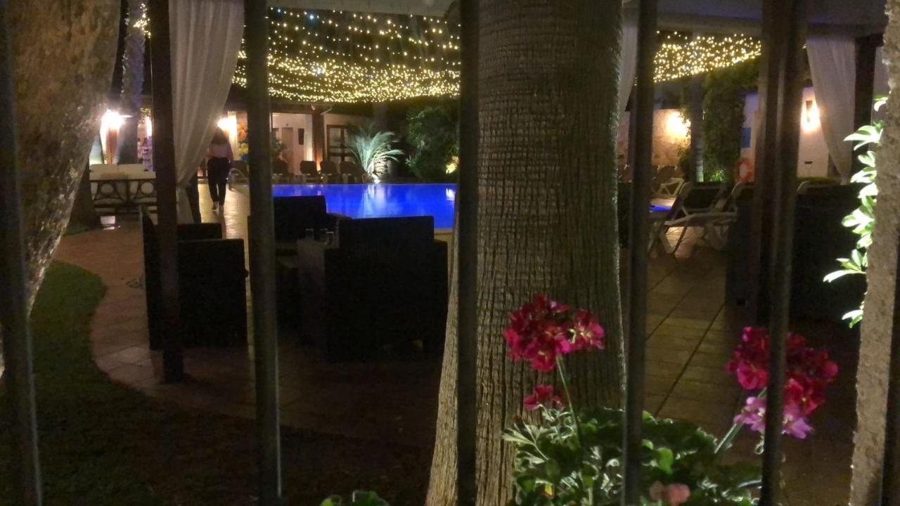 Hotel Redebora Torregrotta Extérieur photo