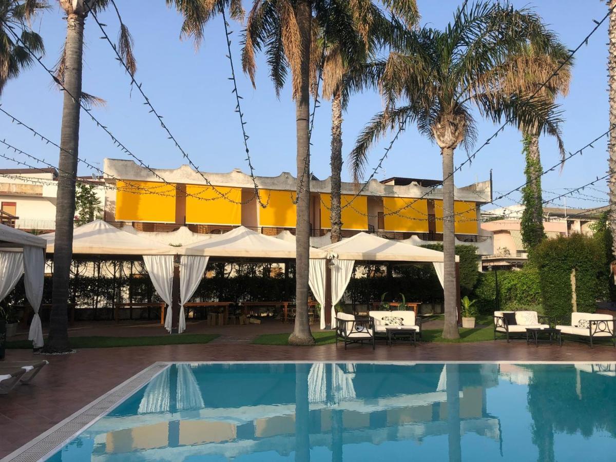 Hotel Redebora Torregrotta Extérieur photo