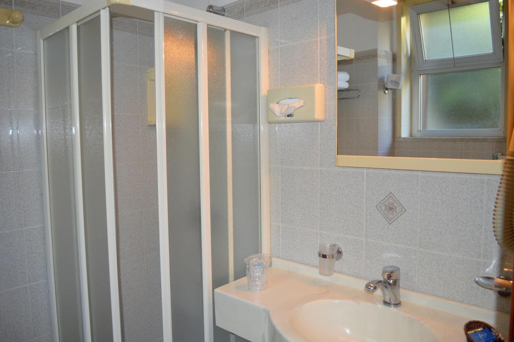 Hotel Redebora Torregrotta Chambre photo